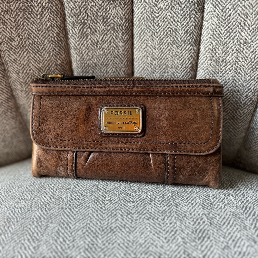 Fossil Brown Leather Wallet